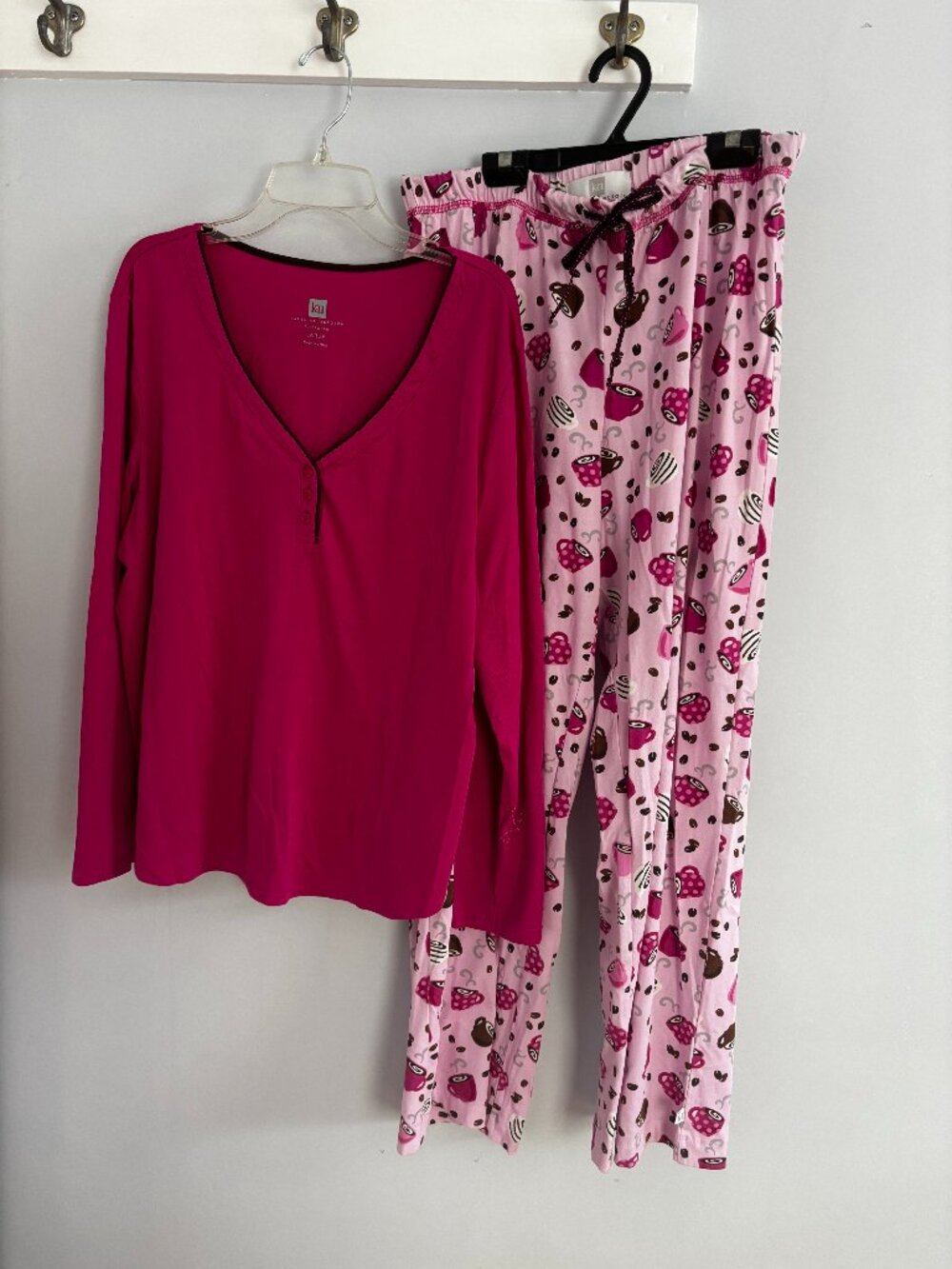 Women's Pink/brown pajama set size L